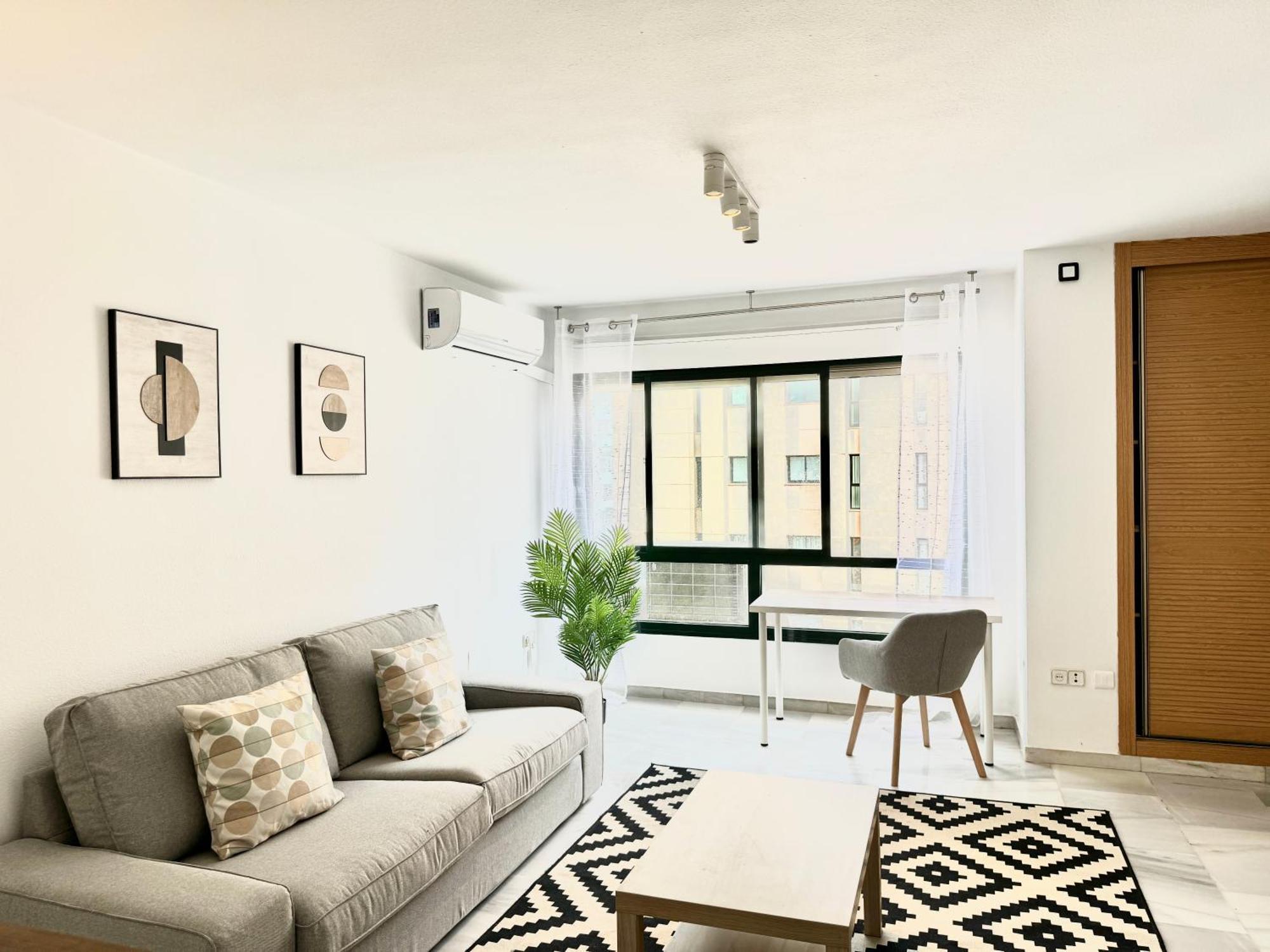 Center By Eaw Homes Appartement Marbellac